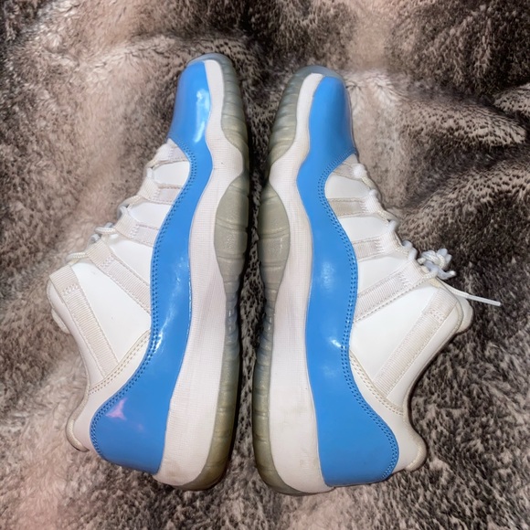SOLD!!!! Nike Air Jordan 11 Low SOLD - Picture 2 of 4